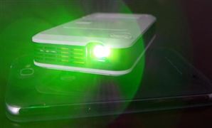 2021上半年中国投影机总计出货量227万台 激光投影机行业市场将获得大发展