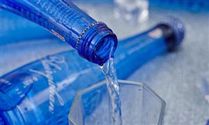 饮用天然矿泉水和矿泉水的区别 饮用天然矿泉水行业分析