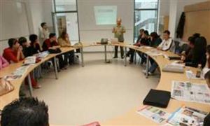 专家建议高考将外语改为选考 外语教育市场分析