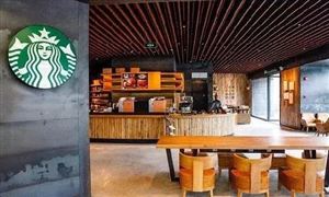 星巴克中国全职员工将享14薪  星巴克公布2021财年第四季度及全年业绩