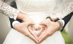 疫情下近六成日本新婚夫妇不办婚礼 婚庆产业现状与发展趋势