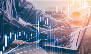 公募基金逆势加仓赛道股 公募基金市场规模分析