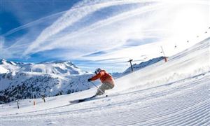 出现降雪停赛和降雪量无关 室内滑雪场发展前景分析