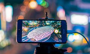 代表建议直播打赏应设3天冷静期 2026直播企业数量将达7万家