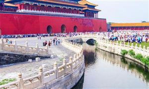 红色旅游受到年轻人喜爱 红色旅游行业市场现状分析