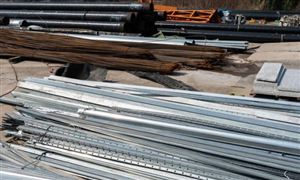 7月中旬重点统计钢企日产粗钢203.79万吨 中国钢铁行业发展分析