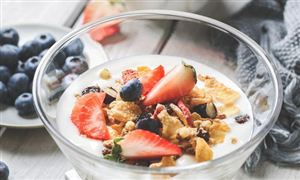 顾客买酸奶过期1分钟索赔1000元 酸奶行业市场现状分析