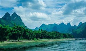 中国旅游景区行业市场消费规模 旅游景区行业发展态势分析