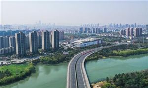 中国公路建设行业全景调研  2022公路建设行业市场容量分析