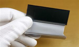 我国液晶面板产业经过近十年的成长 液晶材料市场竞争分析