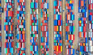 集装箱物流行业发展趋势分析及中国港口集装箱营运能力分析