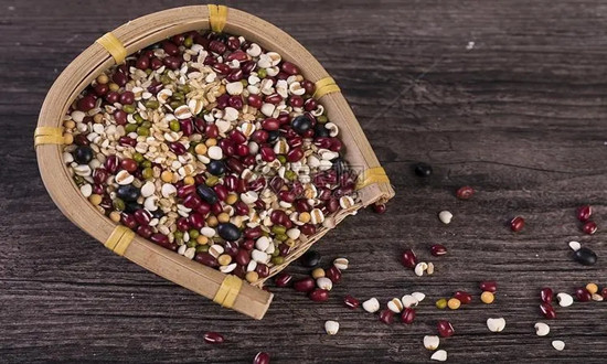 无糖和粗粮产品受追捧 粗杂粮行业市场现状分析