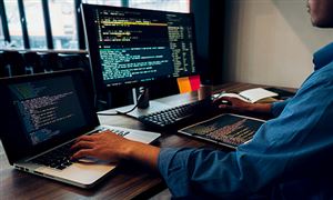 软件业务收入跃上十万亿元台阶 软件行业发展前景分析