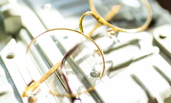 中国光学镜片行业竞争格局 2023光学镜片行业销售情况分析