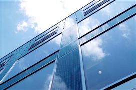 2023年光伏压延玻璃产能增速 光伏玻璃价格呈现剧烈波动态势