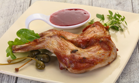 兔肉市场消费情况如何 肉兔养殖行业市场发展潜力分析