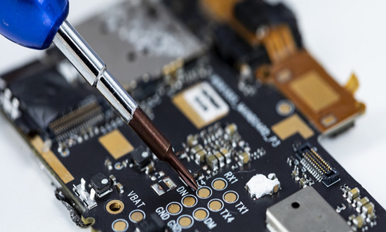 手机厂商的自研热情在专用芯片迎来了一波爆发 数字芯片市场未来发展机遇分析