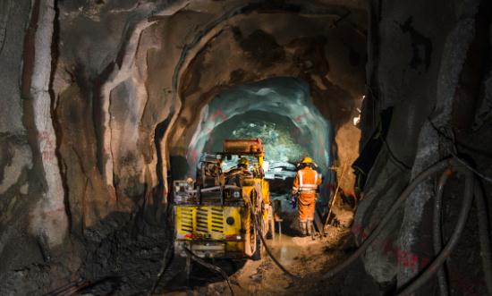 矿山服务行业发展方向及产业链投资分析2023