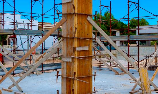 中国建筑木模板产业竞争格局 中国建筑木模板行业经济环境分析