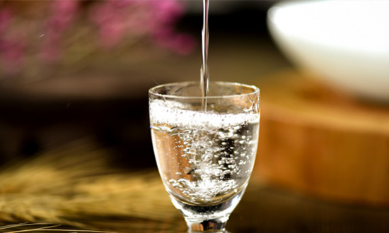 电商渠道表现亮眼 白酒电商行业市场发展态势