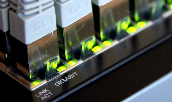 2023年中国服务器机柜行业投资前景预测