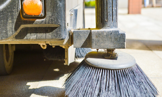环卫清洁设备行业市场规模及环卫专用车市场销量