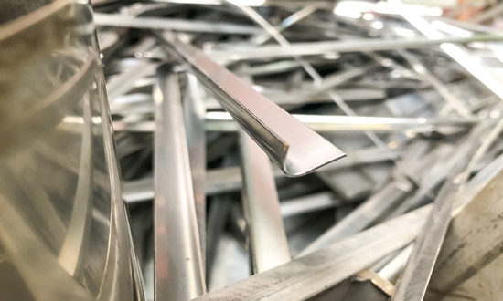 汽车拆解废钢市场可期 废钢铁行业供应结构及投资价值