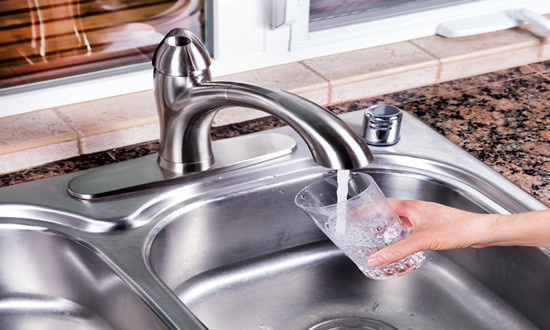 2023年我国农村自来水普及率将提升至88% 农村自来水行业投资潜力