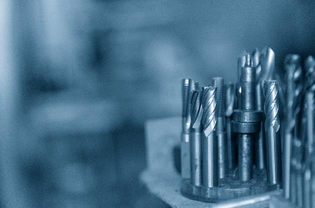 中外商用机器人发展现状及未来趋势