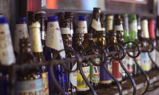 玻璃酒瓶行业现状与市场容量分析2023