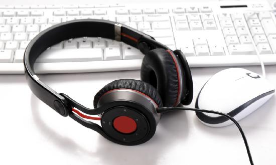 头戴式耳机行业市场调研2023