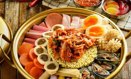 韩国料理行业市场现状及未来发展策略