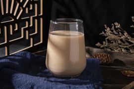2023新式茶饮高质量发展报告 奶茶品牌商业模式与消费需求
