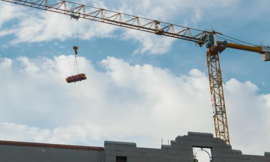 2023全地面起重机行业发展现状分析