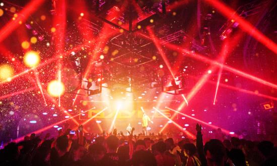 2023酒吧夜场行业发展现状及竞争格局分析