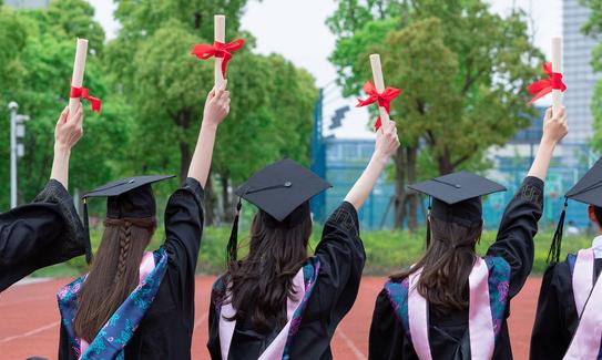 2023年成人教育学校行业深度分析