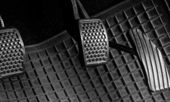 汽车离合器行业发展特点：汽车销量和产量是离合器市场的主要需求来源