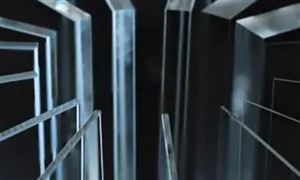 需求回暖玻璃价格暴涨20% 行业景气迎拐点向上 2023年玻璃水行业市场深度分析报告