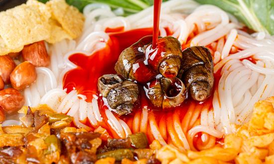 2023年中国网红小吃行业深度调研