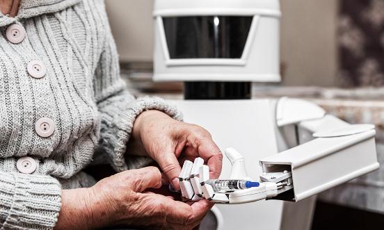 2023养老机器人市场发展现状调查及供需格局分析