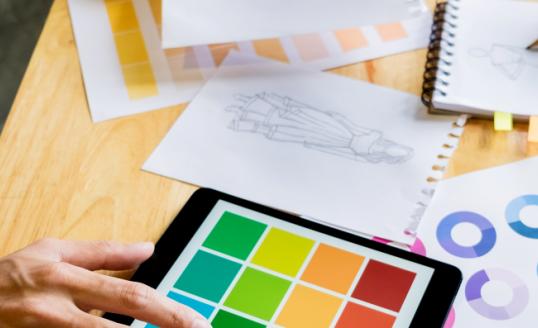 2023年中国高级定制时装行业发展前景预测