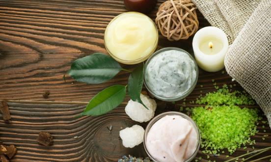 天然化妆品行业发展前景投资分析2023