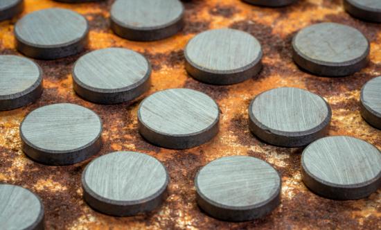 工业陶瓷市场未来预测 预计2025年中国工业陶瓷市场价值将达2541.11百万美元