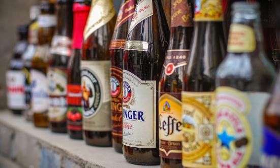 玻璃酒瓶行业发展分析与投资前景预测2023