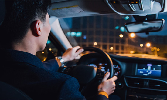 新型城际市域智能列车问世 城际出行行业发展分析