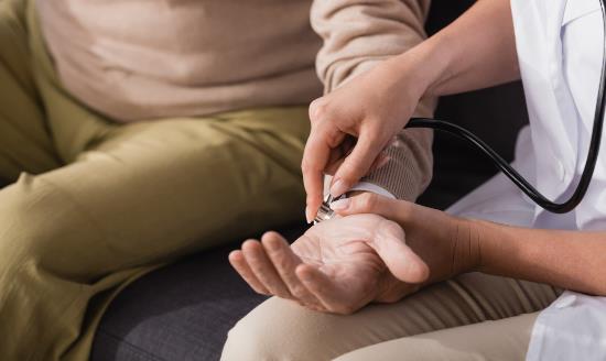 老年健康服务行业市场需求 老年健康服务行业投资潜力分析