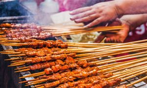 地摊经济市场规模有多大 地摊经济行业未来发展规划