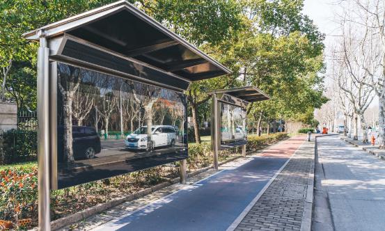 公交广告行业深度调研与发展前景分析2023