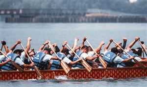 起龙了 10万元一条 爆火 厂家加班赶订单 龙舟发展现状与龙舟行业前景预估2023