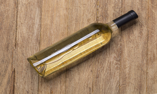 我国玻璃酒瓶制造业已经有较长的发展时间 玻璃酒瓶行业发展前景投资分析